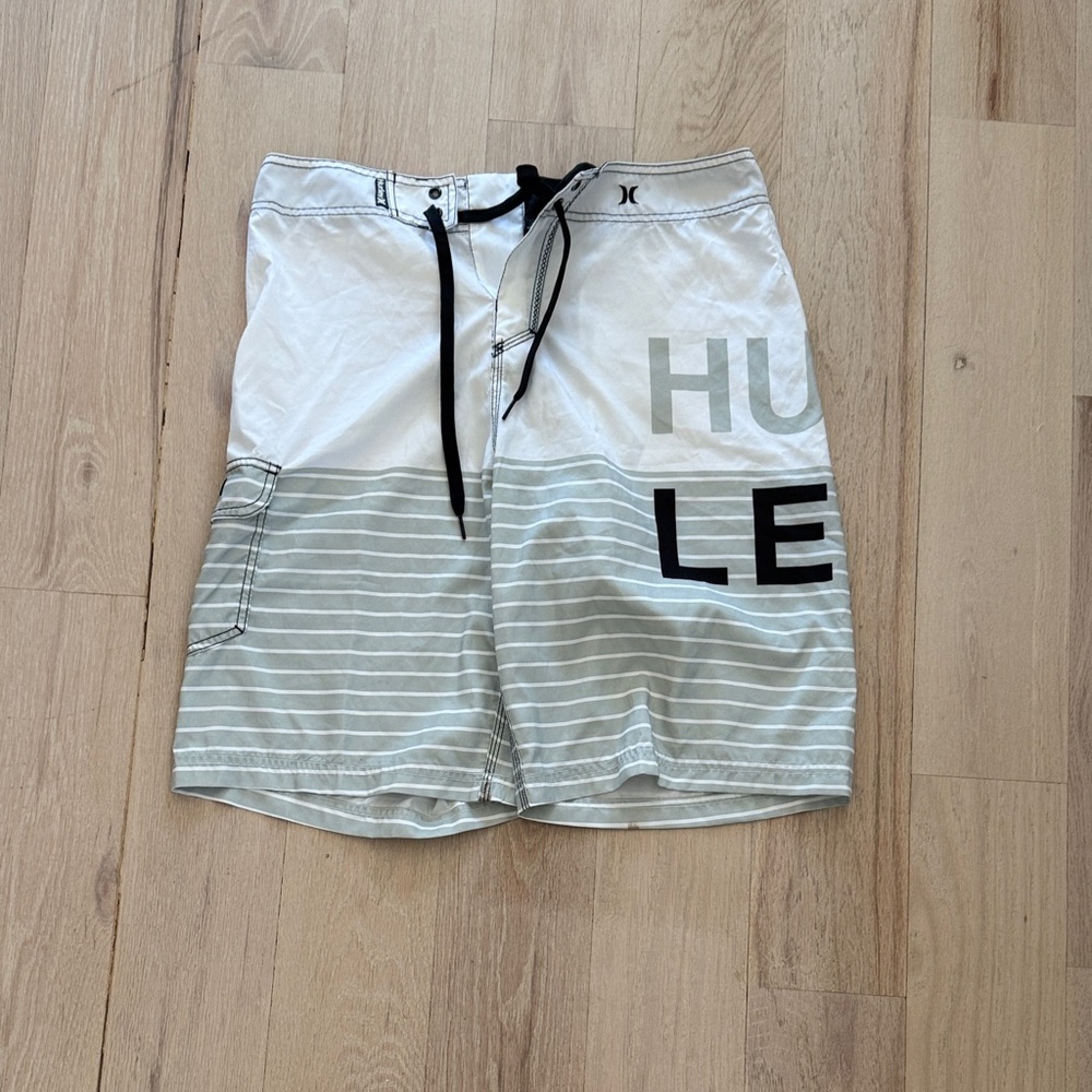 Hurley White and Gray Striped Boardshorts